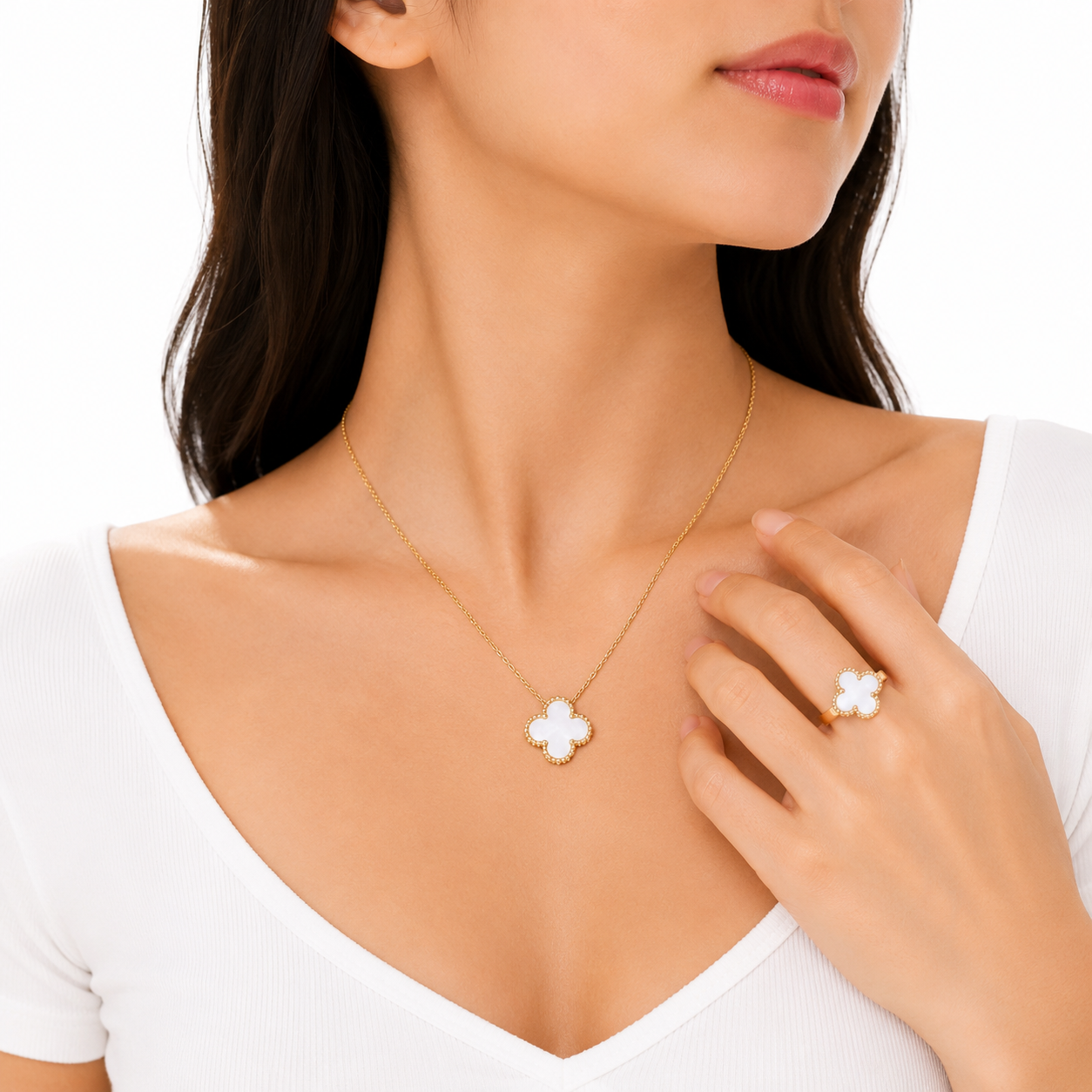 Ivory Glow Clover Necklace & Ring Set